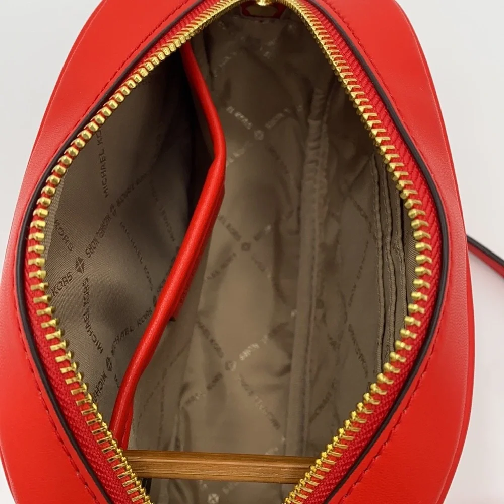 MICHAEL KORS ROSE SM OVAL CAMERA XBODY DR SANGRIA - Picture 9 of 16